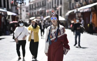 自己一个人去西藏旅游大概需要多少钱？一个人去西藏玩费用大约是多少呢？
