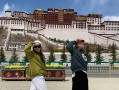 黑龙江伊春出发去西藏旅游大概花费多少钱？去西藏旅游的人均费用是多少？