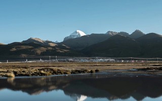 去西藏包车旅游多少钱一天？包车去西藏旅游每天大概多少钱？