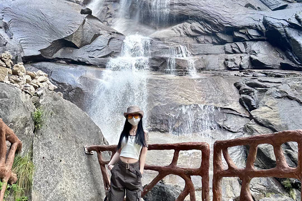 卡定沟单女4.jpg