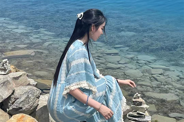 羊湖单女玛尼堆2.jpg