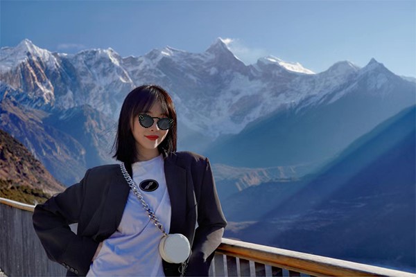 南迦巴瓦峰单女3 - 副本.jpg