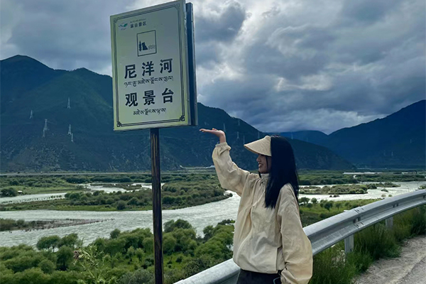 尼洋河单女1.jpg