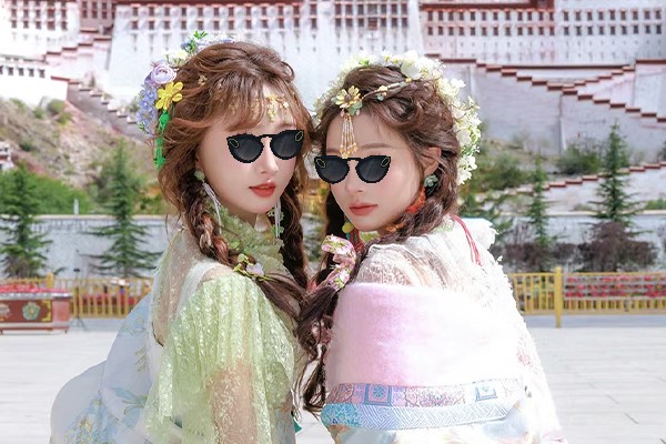 布宫双女旅拍8 - 副本 已发 攻略.jpg