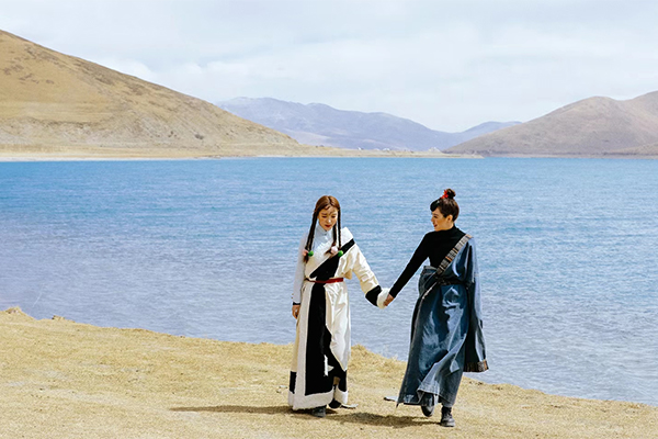 羊湖双女旅拍1已发 攻略.jpg