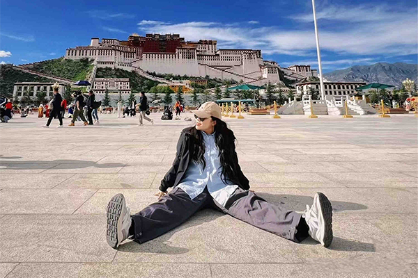 单女布宫2.jpg