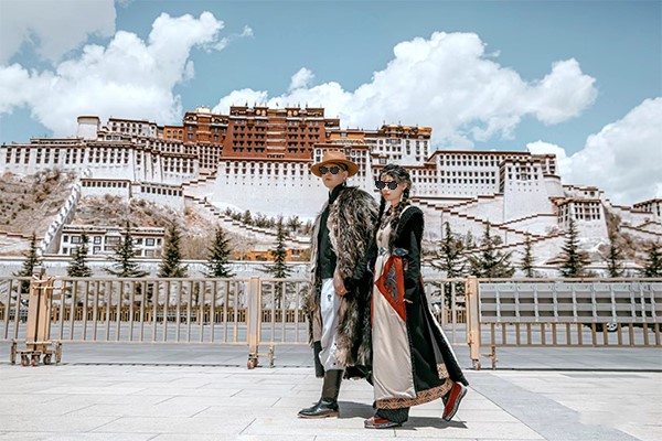 二人布宫情侣旅拍8 - 副本.jpg