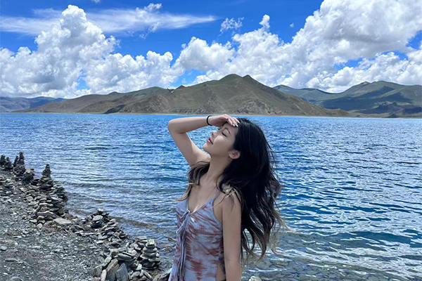 羊湖单女玛尼堆5已发.jpg