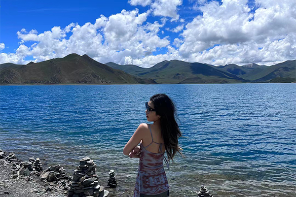 羊湖单女玛尼堆7已发.jpg