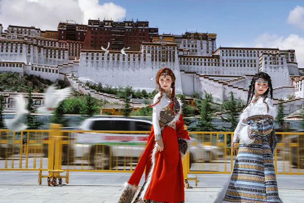 二女布宫旅拍7已发.jpg