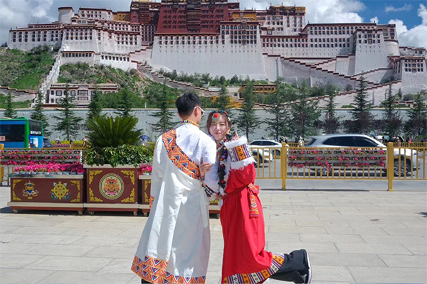 二人布宫情侣旅拍4已发.jpg