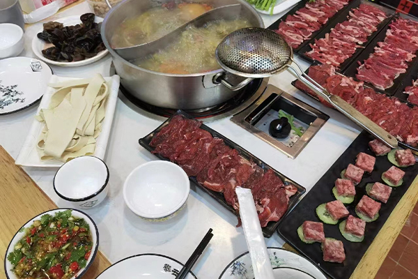 美食6已发4.0 攻略3.0.jpg